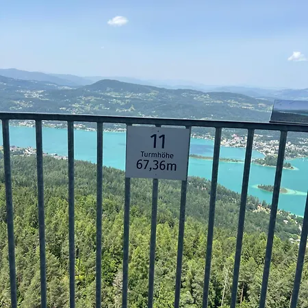 Gæstehus Seerestaurant & Hayat Steindorf am Ossiacher See