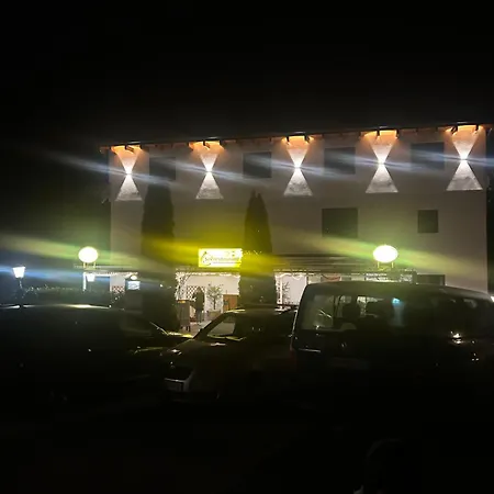 Seerestaurant & Hayat *