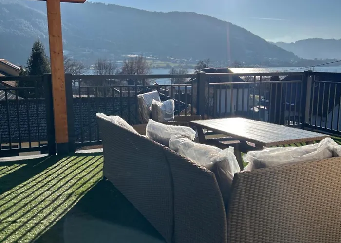 Seerestaurant & Hayat Steindorf am Ossiacher See