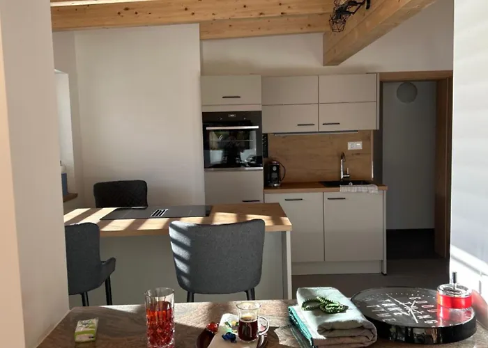 Seerestaurant & Hayat