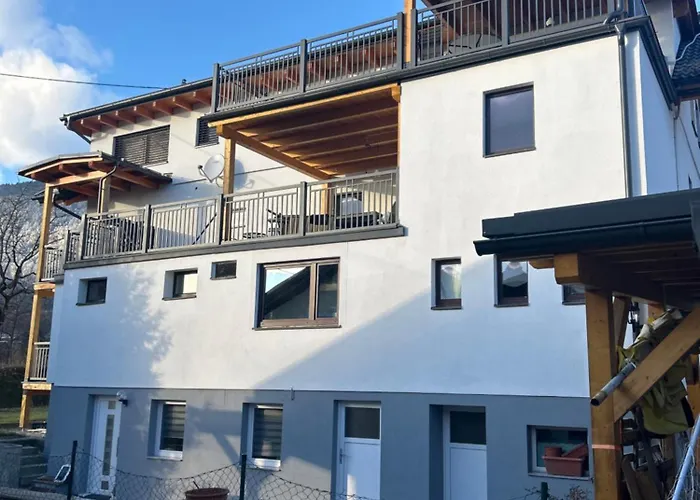 Seerestaurant & Hayat Pensionat Steindorf am Ossiacher See