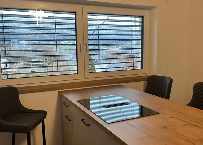 Pensionat Seerestaurant & Hayat Steindorf am Ossiacher See