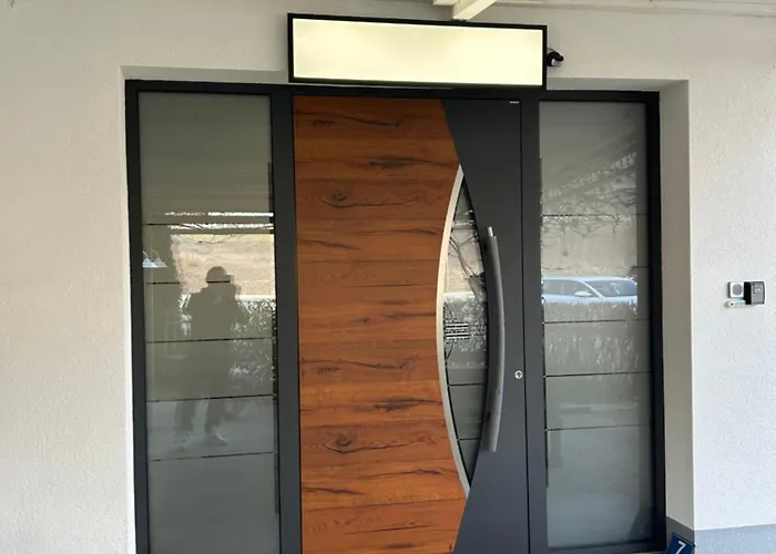 Seerestaurant & Hayat Steindorf am Ossiacher See